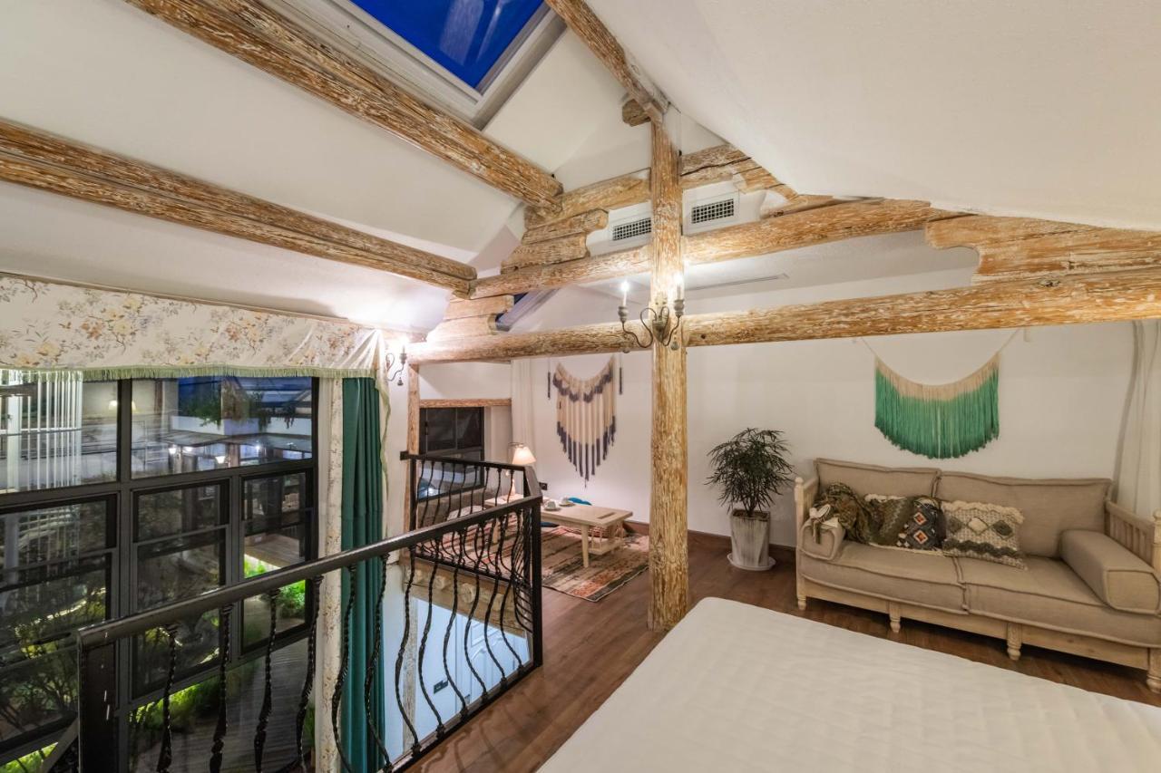 Dali Oldtown Deertrip Guesthouse Bagian luar foto